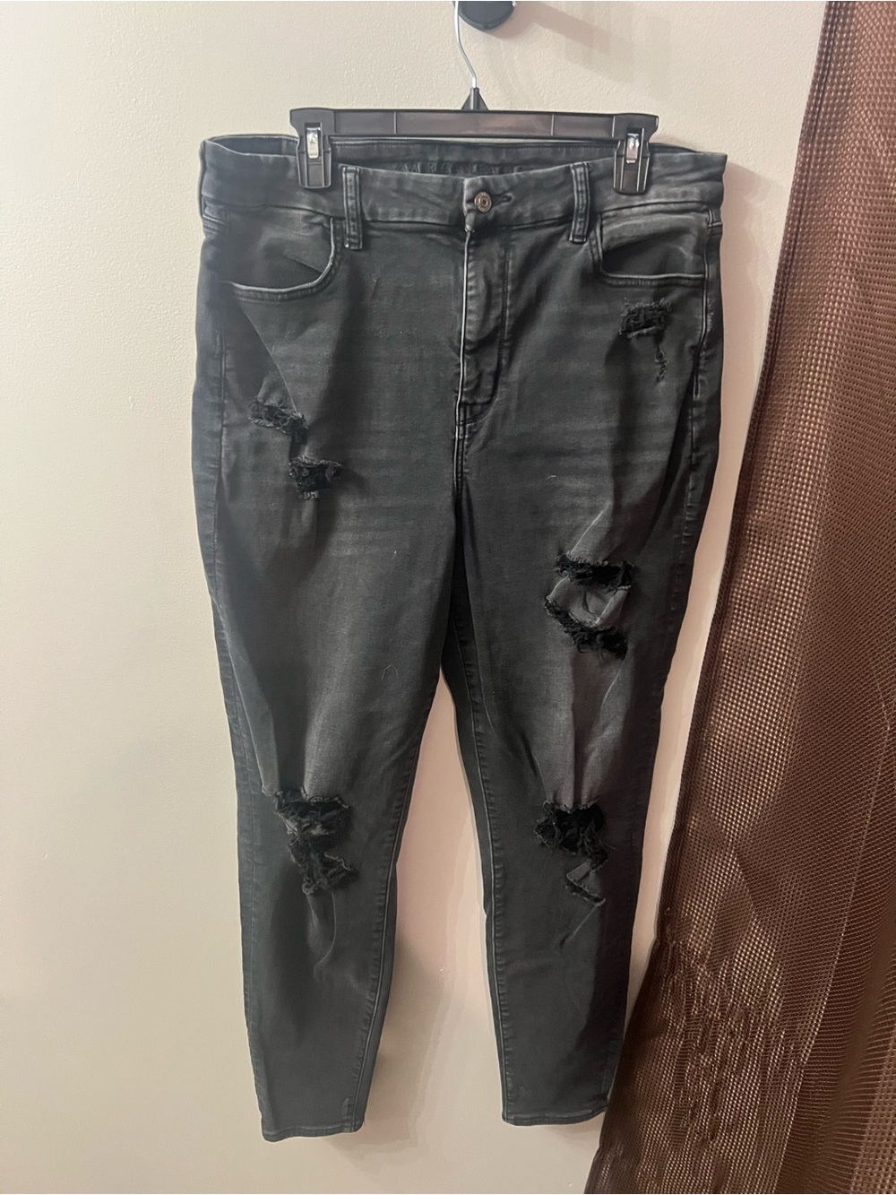 American Eagle Outfitters Black Distressed Skinny Jeans